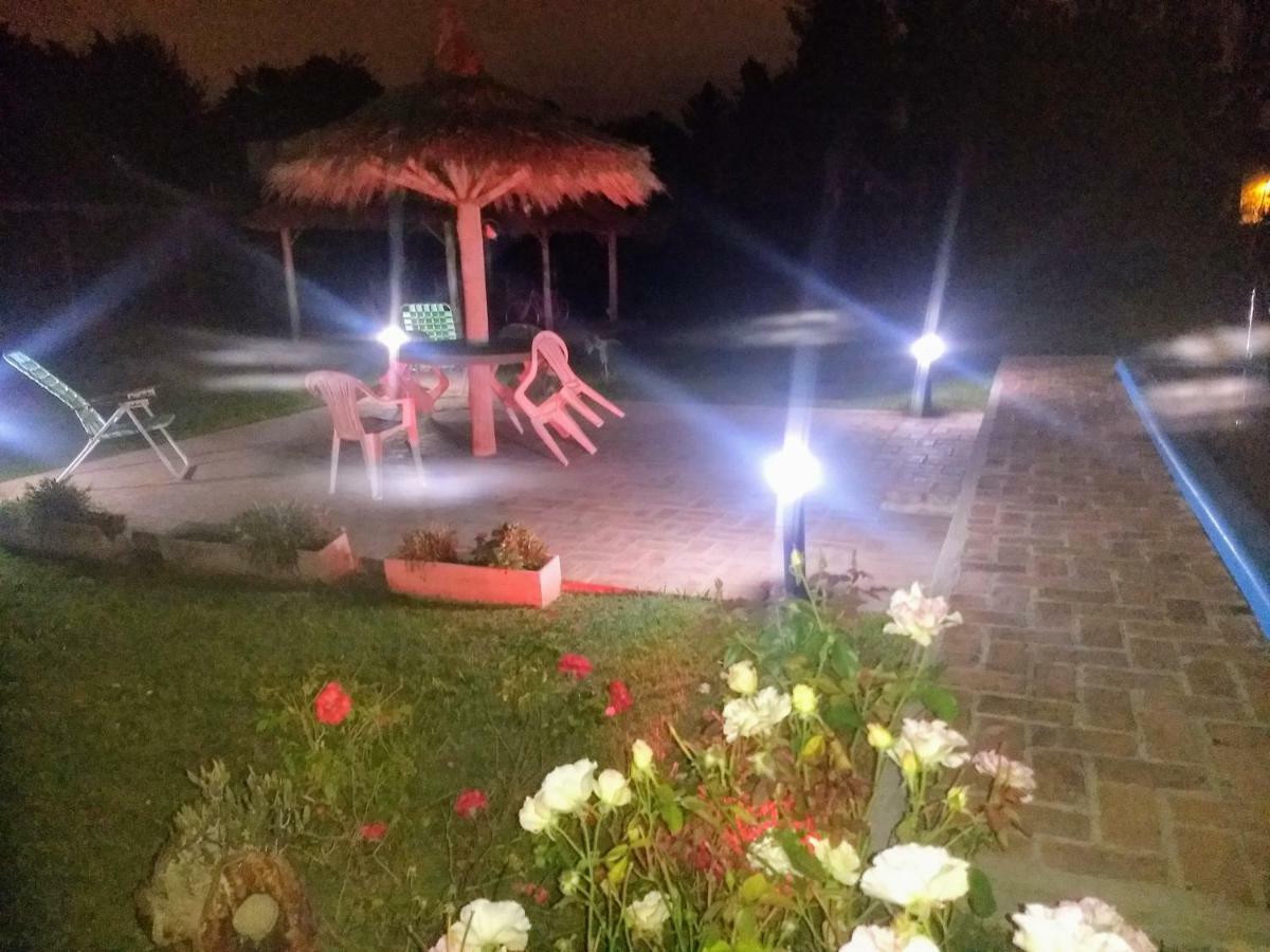 Posada Quinta Pata Ezeiza Luaran gambar